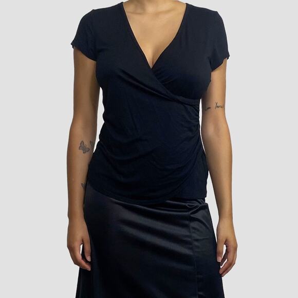 ModCloth Black Retro Crossover Surplice Wrap Top Sz Medium - Picture 1 of 7